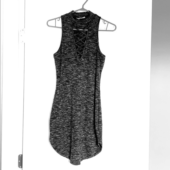 High neck, low cut with cross detail dress size M - Picture 2 of 4